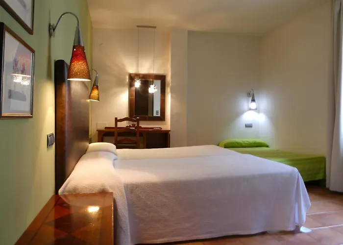 Hospederia De Hotell Loarre