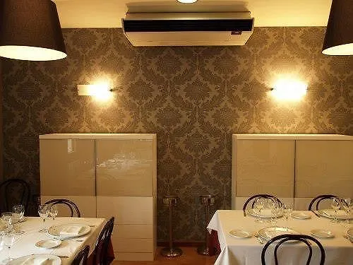 Hospederia De Hotell 3*